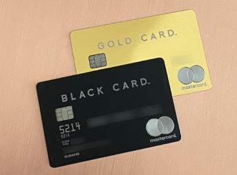 ラグジュアリーカード ブラックとゴールド